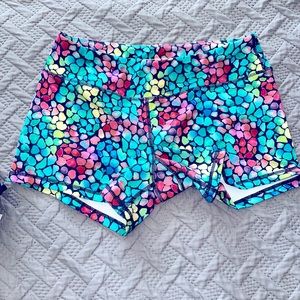 Double Take Booty shorts 
(Mosaic print)